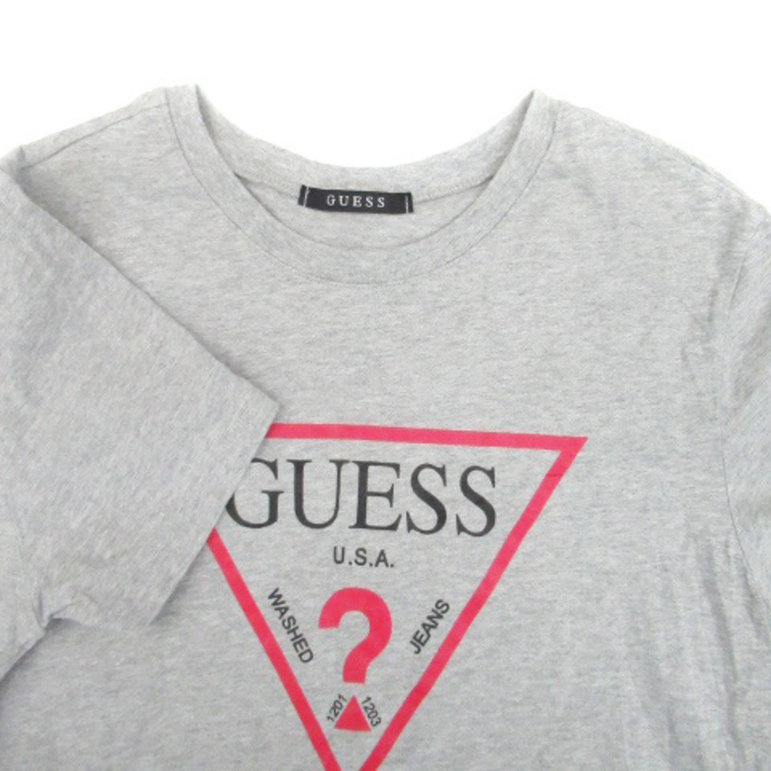 GUESS(ゲス)のゲス Tシャツ カットソー ラウンドネック 半袖 プリント S グレー 赤 レディースのトップス(Tシャツ(半袖/袖なし))の商品写真