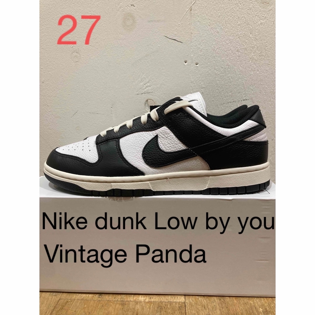 NIKE(ナイキ)のNike dunk Low Vintage Panda ナイキ ダンクローパンダ メンズの靴/シューズ(スニーカー)の商品写真