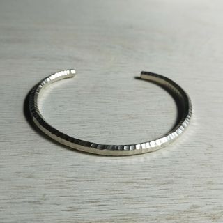 KSB-H3 カレンシルバーバングル