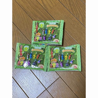 ニンテンドウ(任天堂)のピクミンマスコット＆フルーツグミ3個セット✨(菓子/デザート)