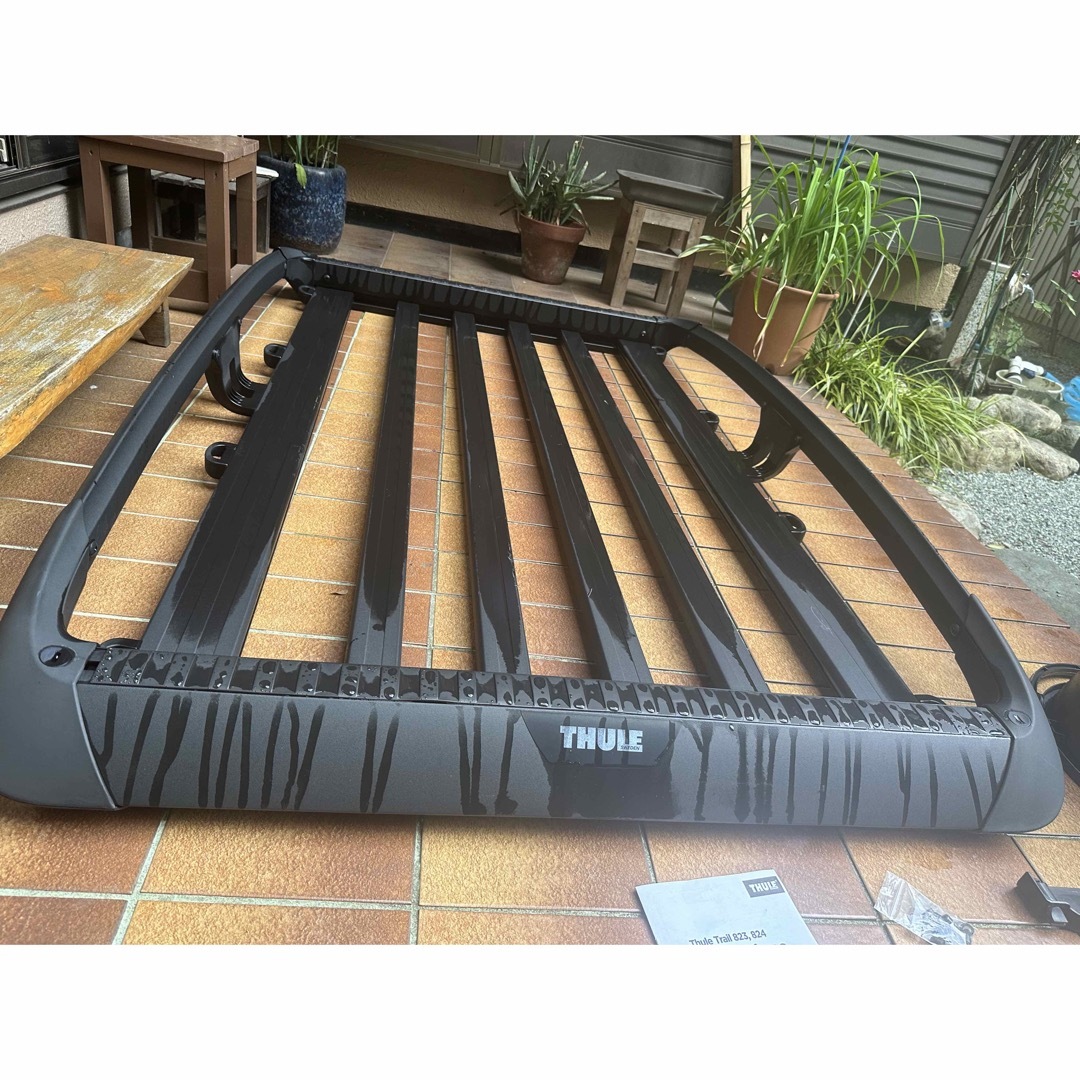 【値下げ】THULE スーリー ルーフラック TH824B トレイル