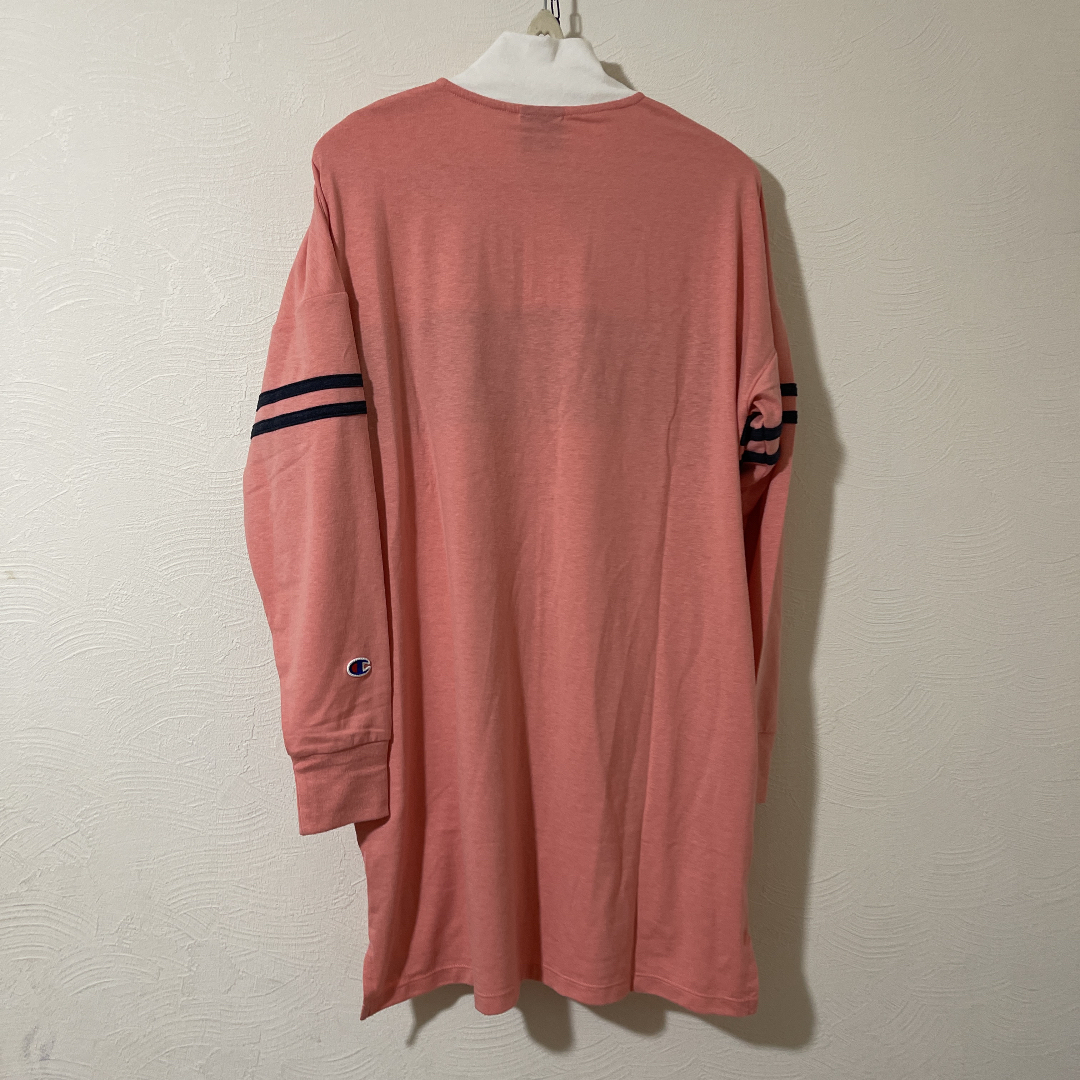 Champion(チャンピオン)の新品M  Champion チャンピオン  Tシャツ 長袖 ハーフジップ ロンT レディースのトップス(Tシャツ(長袖/七分))の商品写真