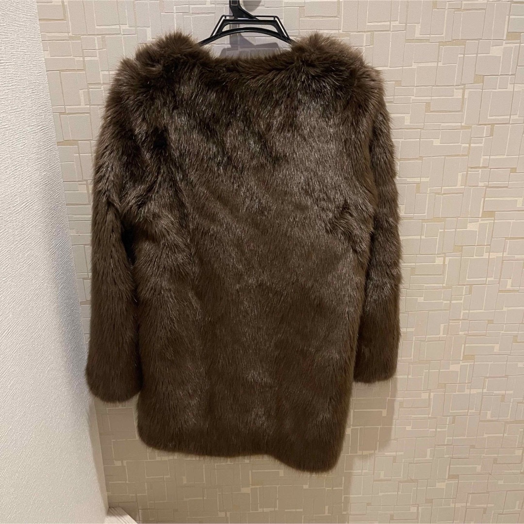 SNIDEL(スナイデル)のsnidel／毛皮コート　ファーコート レディースのジャケット/アウター(毛皮/ファーコート)の商品写真