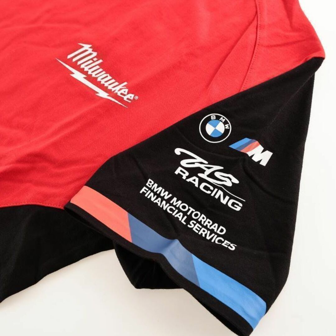 BMW(ビーエムダブリュー)のmilwaukee BMW  Motorsport Tシャツ 赤黒【L】 自動車/バイクの自動車(車内アクセサリ)の商品写真