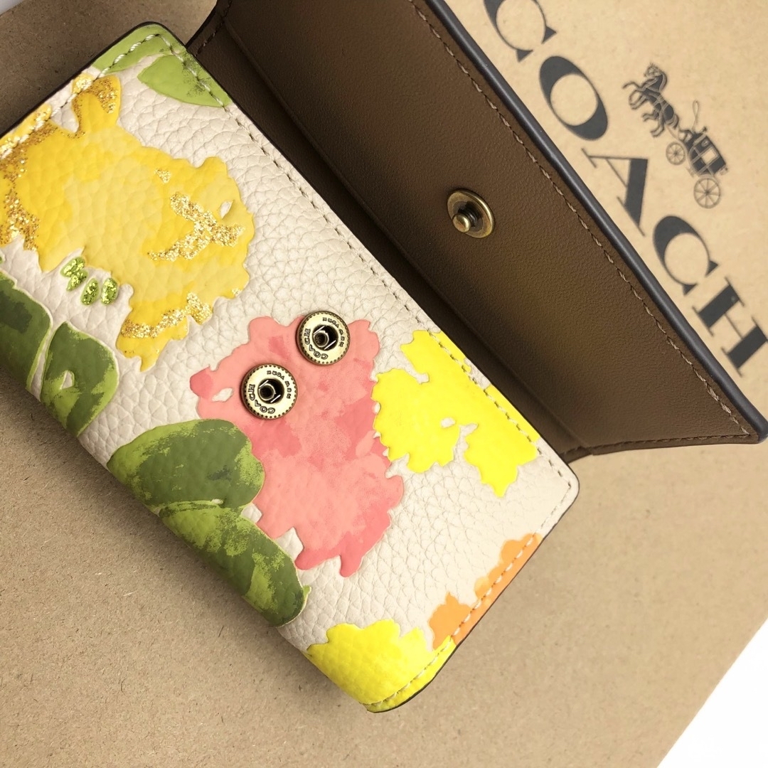 【COACH☆新品】6 リング キー ケース・フローラル プリント！花柄！新作！