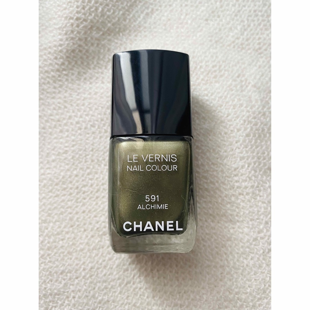 CHANEL(シャネル)のシャネル ヴェルニ 3本セット(単品購入可) コスメ/美容のネイル(マニキュア)の商品写真