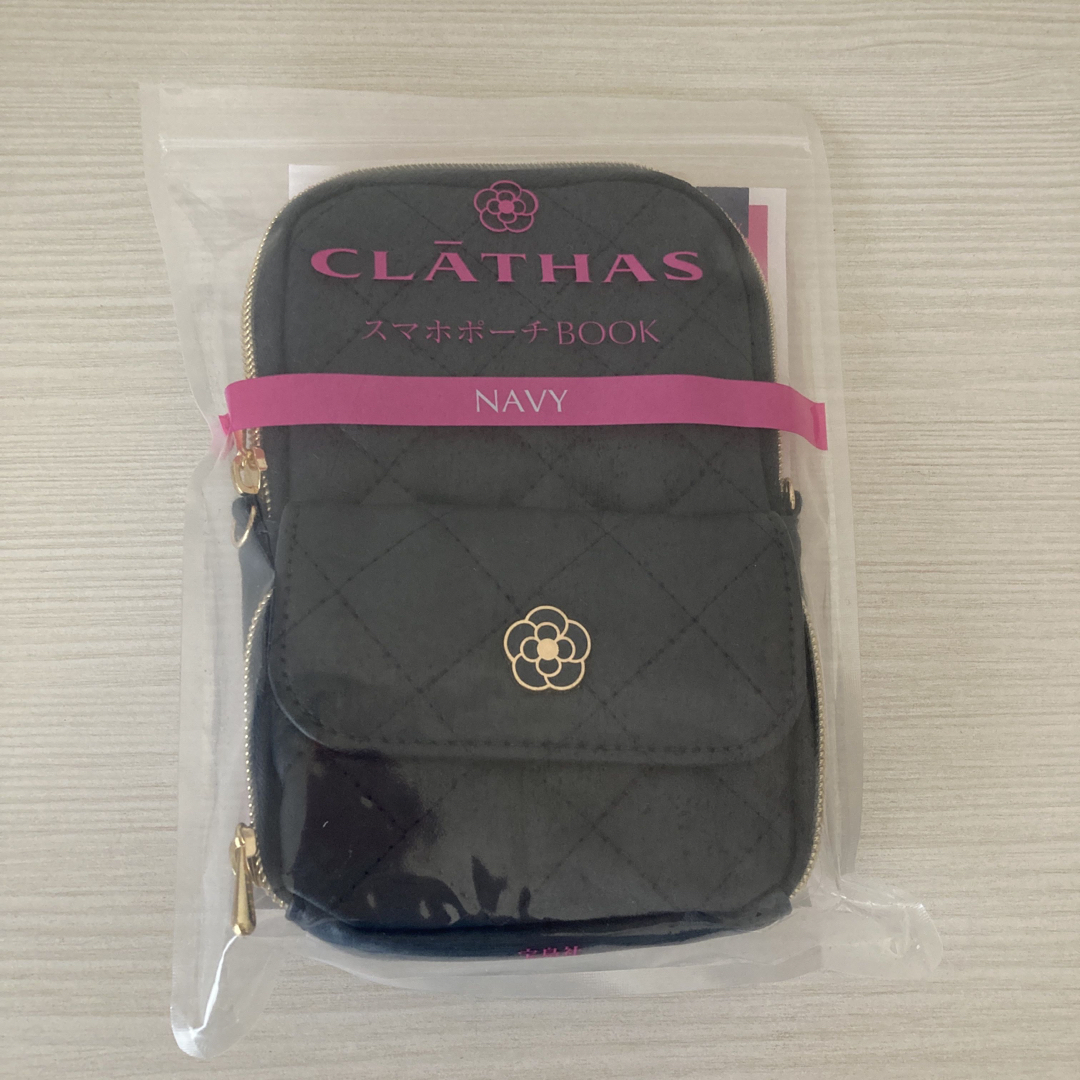 CLATHAS(クレイサス)の『CLATHAS』クレイサス スマホポーチ ／ 新品未使用 ・開封済み レディースのファッション小物(ポーチ)の商品写真