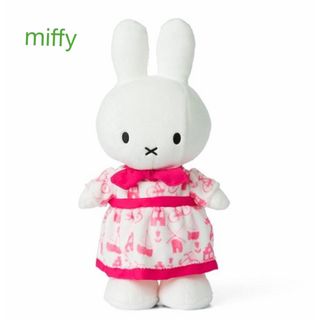 ミッフィー(miffy)のミッフィー【ぬいぐるみ】ピンクドレス中M24cmオランダ限定miffy(ぬいぐるみ)