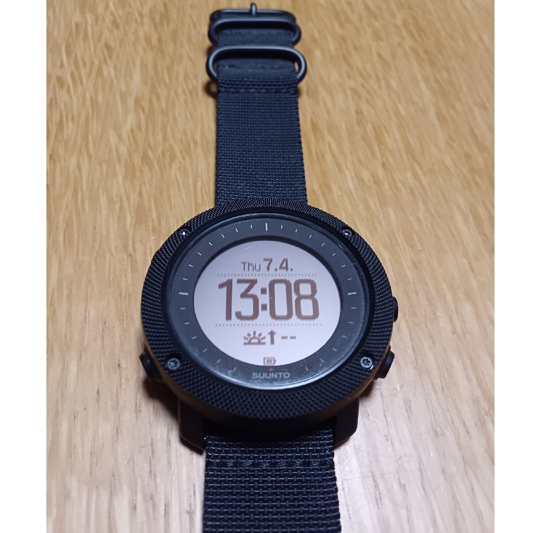 【スントトラバース】SUUNTO TRAVERSE ALPHA STEALTH