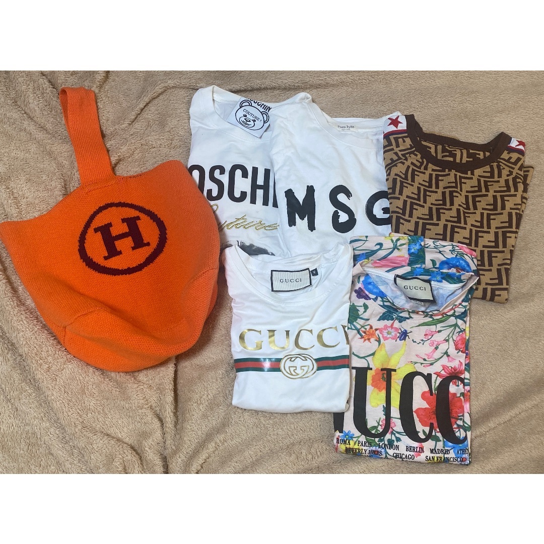 まとめ売り♡売り切りのため♡パロディトップス♡
