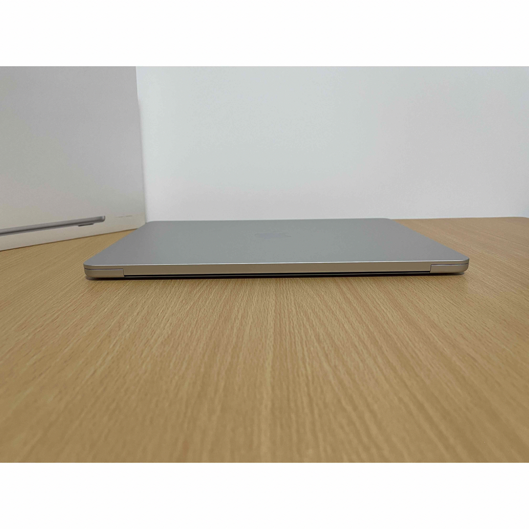 Apple(アップル)のMacbook Air M2 2022 CTO 13.6インチ 10コアGPU スマホ/家電/カメラのPC/タブレット(ノートPC)の商品写真