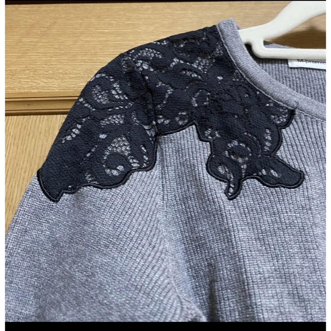 M-premier(エムプルミエ)のM-premier BLACK エムプルミエ ブラック グレーカーディガン 刺繍 レディースのトップス(カーディガン)の商品写真