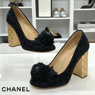 シャネル(CHANEL)の6824 シャネル カメリア ココマーク フェルト パンプス ブラック(ハイヒール/パンプス)