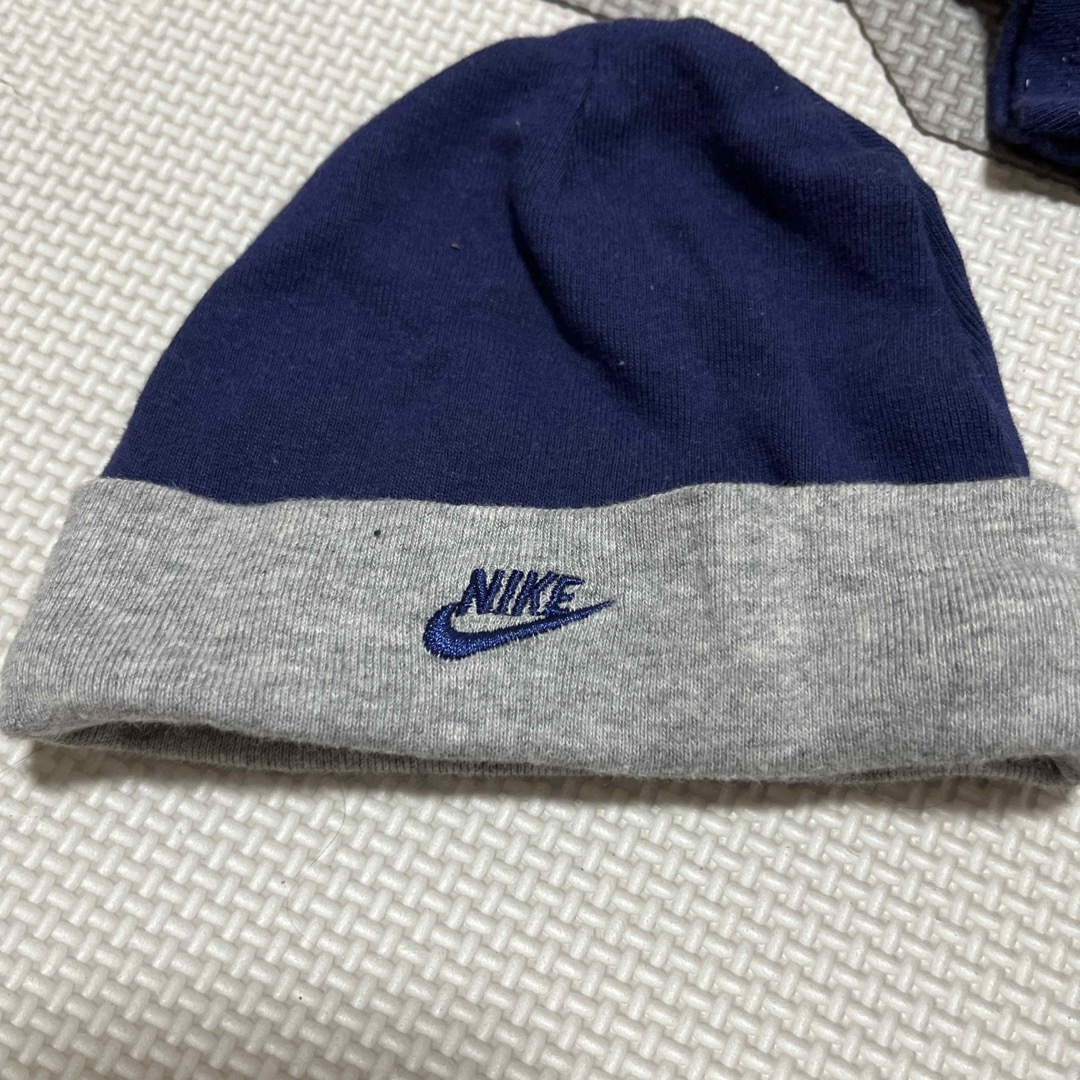 NIKE(ナイキ)のNIKEロンパース 帽子 キッズ/ベビー/マタニティのベビー服(~85cm)(ロンパース)の商品写真