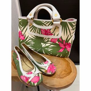 セリーヌ(celine)の【美品】レア！セリーヌ CELINE ブギーバッグ ハンドバッグ花柄 (ハンドバッグ)