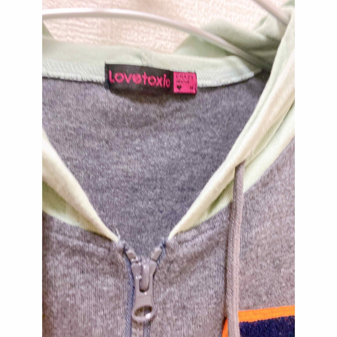 lovetoxic(ラブトキシック)のラブトキシック　フード付き　半袖パーカー　M  150cm   キッズ/ベビー/マタニティのキッズ服女の子用(90cm~)(Tシャツ/カットソー)の商品写真