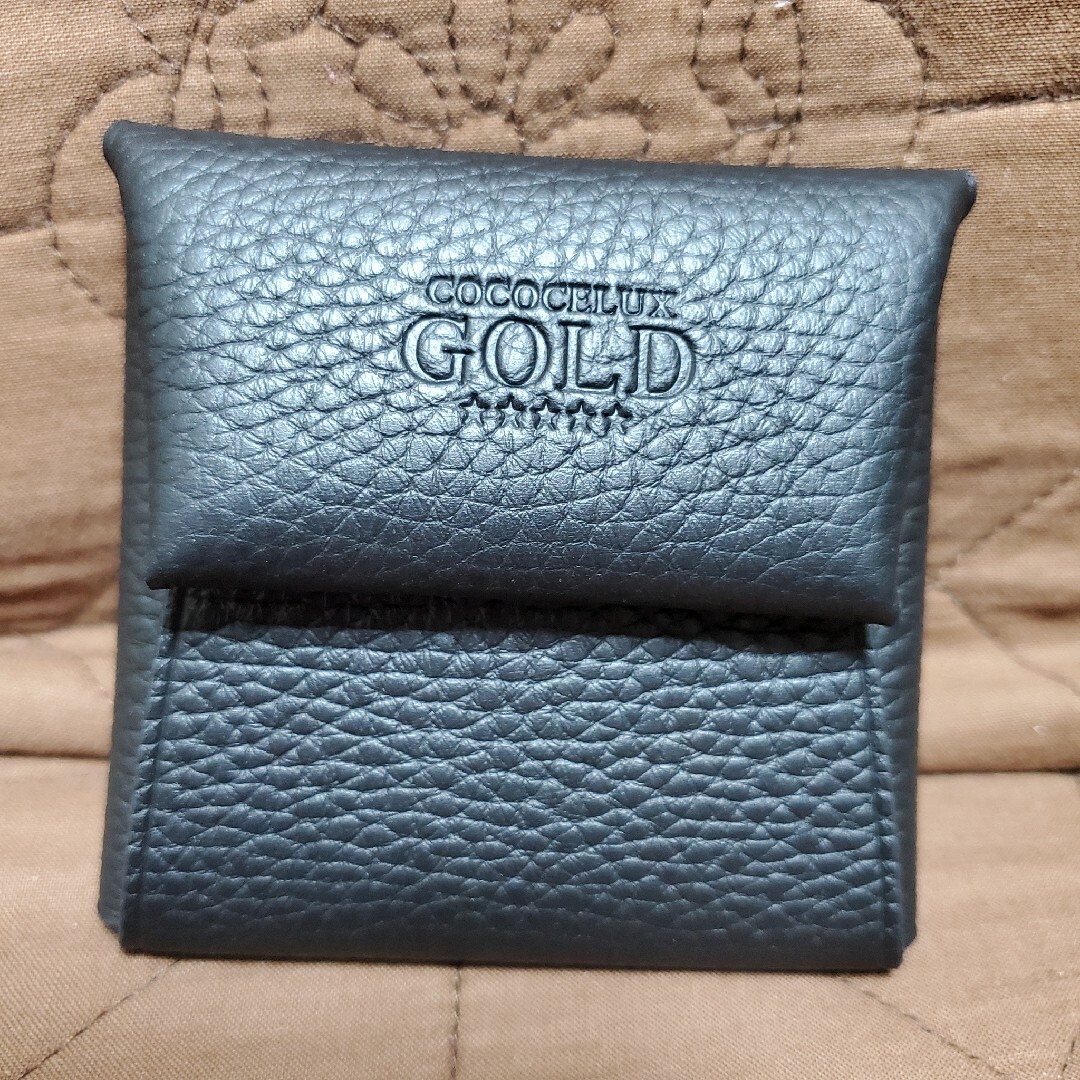 COCOCELUX GOLD 小銭入れ レディースのファッション小物(コインケース)の商品写真