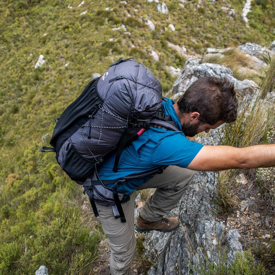 [Naturehike] 公式ショップ バックパック 登山 リュック ハイキング