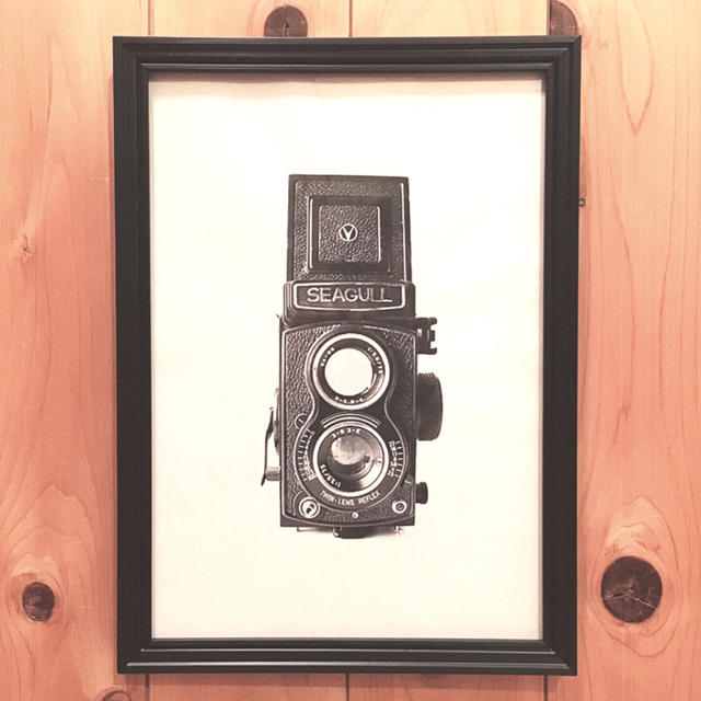 2枚目〜300円！ポスター レトロカメラ モノトーン カフェ風 男前 ナチュラル インテリア/住まい/日用品のインテリア小物(フォトフレーム)の商品写真