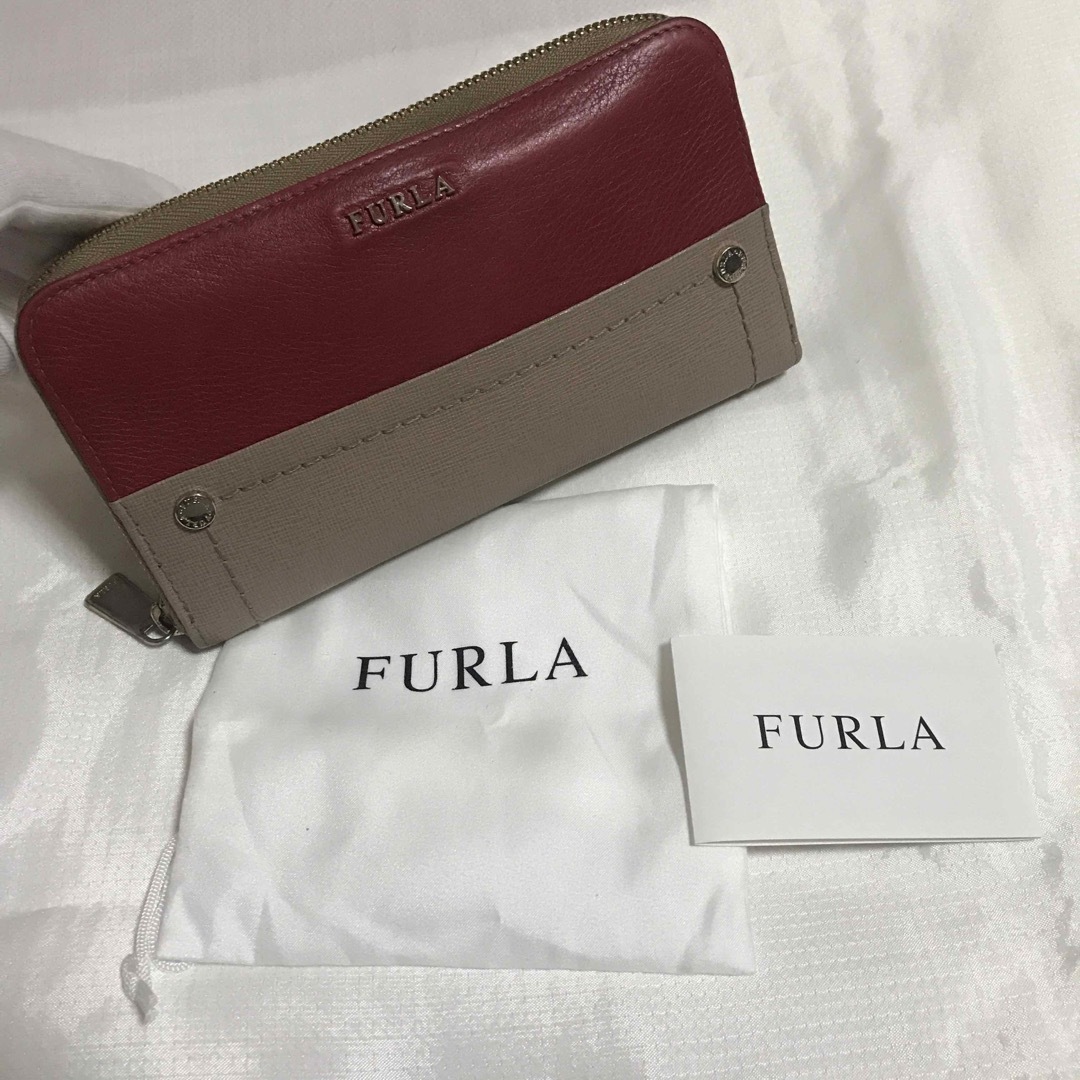 Furla(フルラ)のFURLA 長財布レザーラウンドファスナー レディースのファッション小物(財布)の商品写真