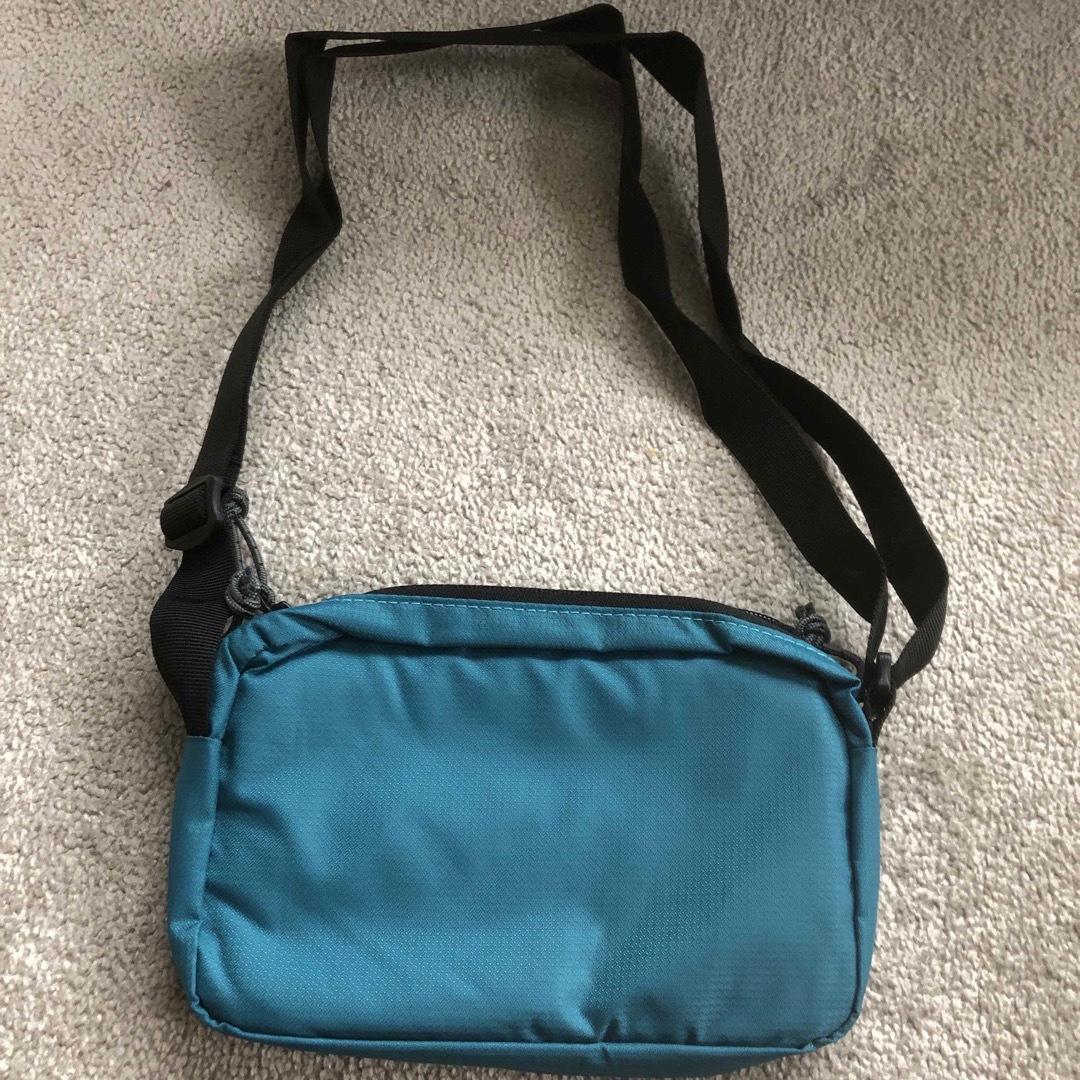 patagonia - 新品 パタゴニア ショルダーポーチ グリーンの通販