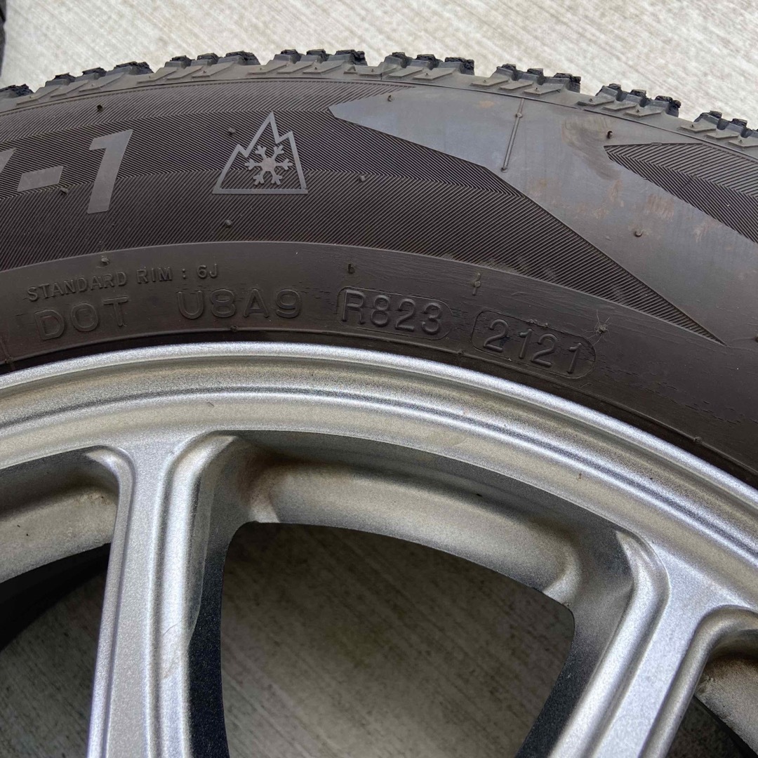 ナンカン(ナンカン)のスタッドレスタイヤホイールセット　205/60R16 ミニバン 自動車/バイクの自動車(タイヤ・ホイールセット)の商品写真