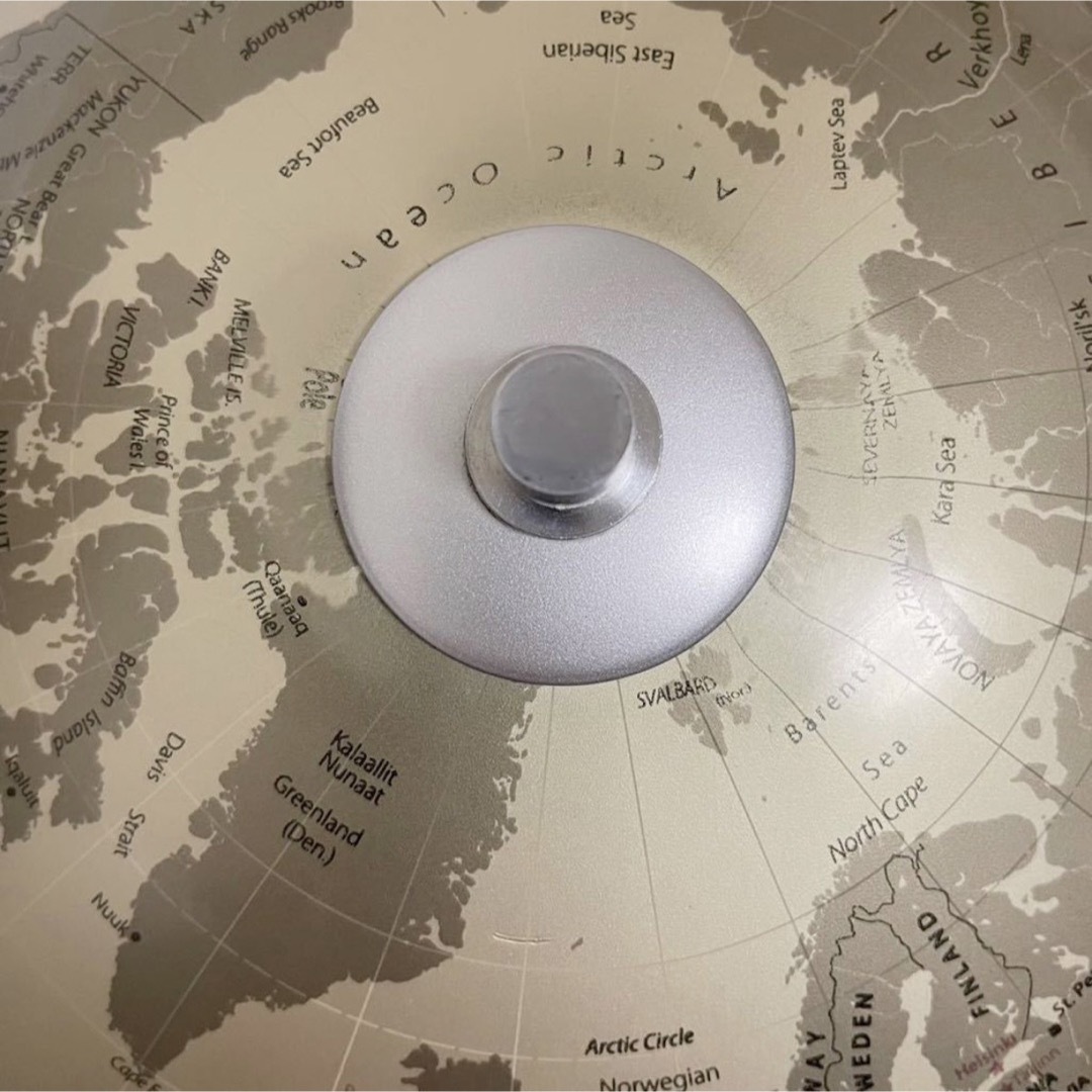 ATMOSPHERE(アトモスフィア)のatmosphere アトモスフィア メタリック 地球儀 直径30cm インテリア/住まい/日用品のインテリア小物(置物)の商品写真
