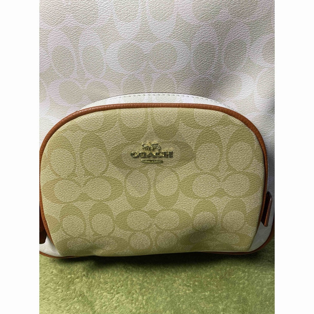 COACH(コーチ)の✨新品✨【値段交渉可】COACH リュックCA439 レディースのバッグ(リュック/バックパック)の商品写真