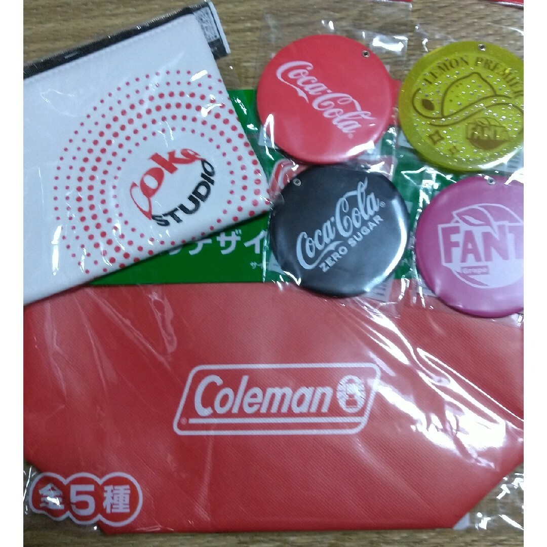Coleman - Coleman保冷バッグ コカ・コーラポーチ、コンパクトミラー 4