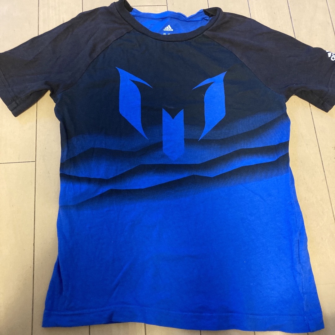 アディダス　Tシャツ140 MESSI キッズ/ベビー/マタニティのキッズ服男の子用(90cm~)(Tシャツ/カットソー)の商品写真