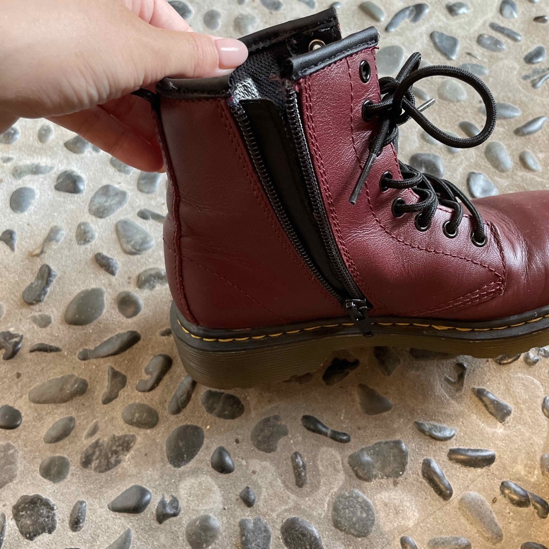 Dr.Martens(ドクターマーチン)のドクターマーチン　キッズ　ブーツ キッズ/ベビー/マタニティのキッズ靴/シューズ(15cm~)(ブーツ)の商品写真