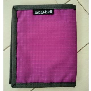 モンベル(mont bell)の新品未使用 mont-bell スリムワレット(その他)