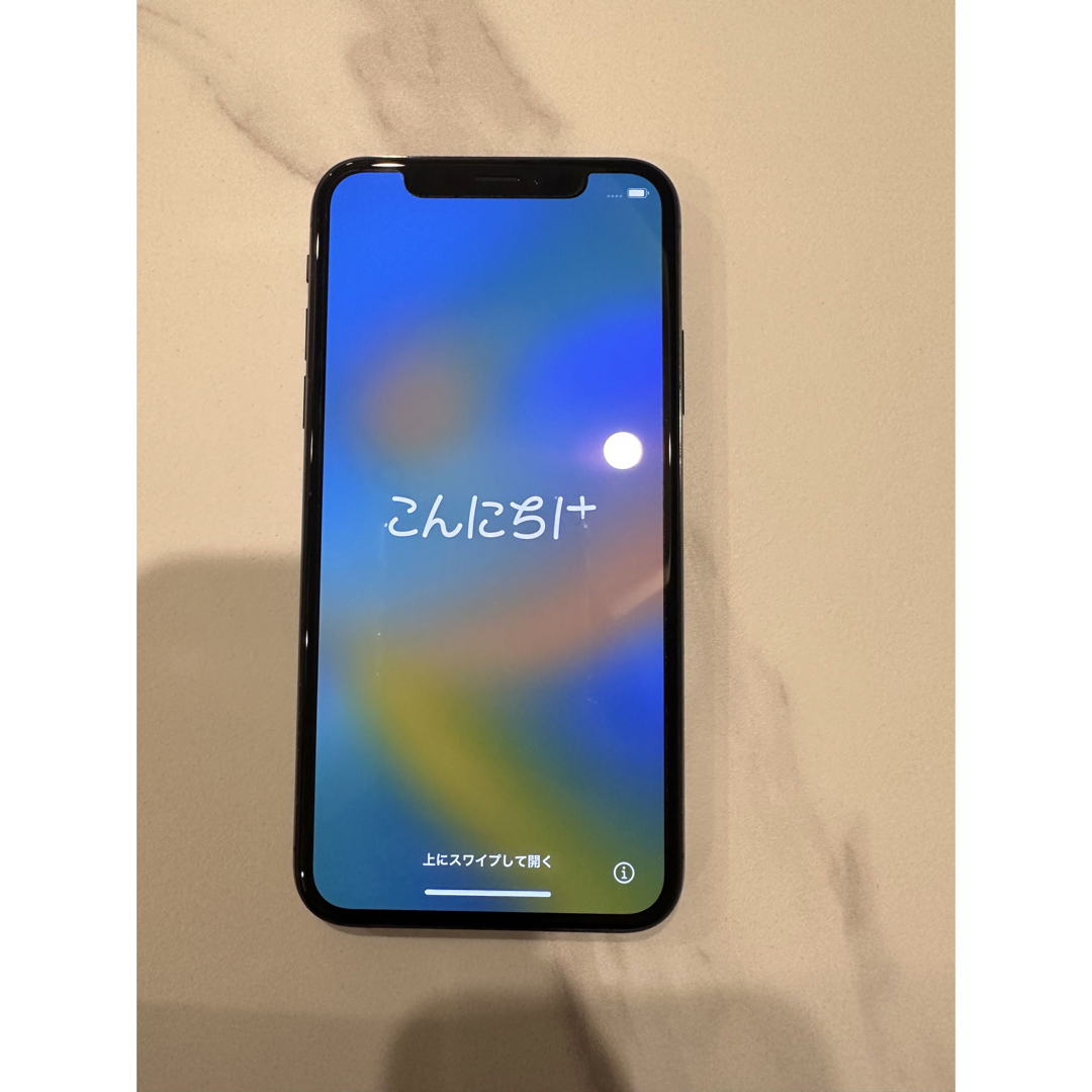 iPhoneXs ブラック　SIMロック解除済