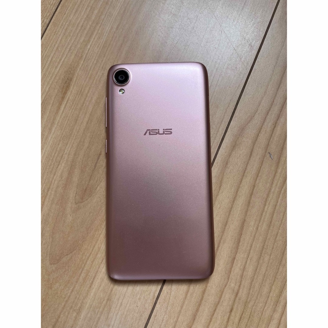 ASUS(エイスース)のZenFone Live (L1) SIMフリー ASUS スマホ/家電/カメラのスマートフォン/携帯電話(スマートフォン本体)の商品写真