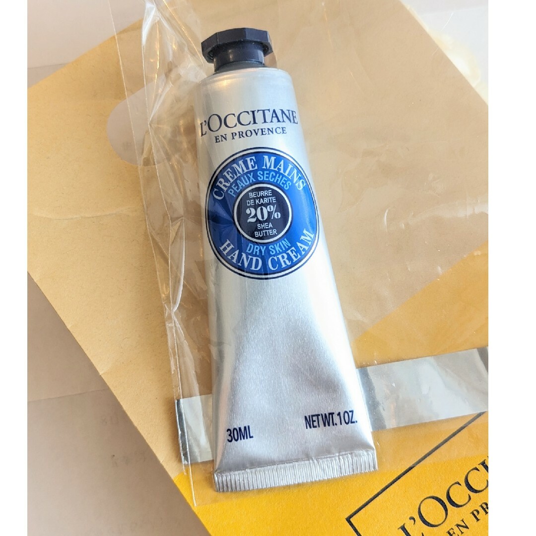 L'OCCITANE(ロクシタン)の【新品未使用・匿名配送】ロクシタンシアバター コスメ/美容のボディケア(ハンドクリーム)の商品写真