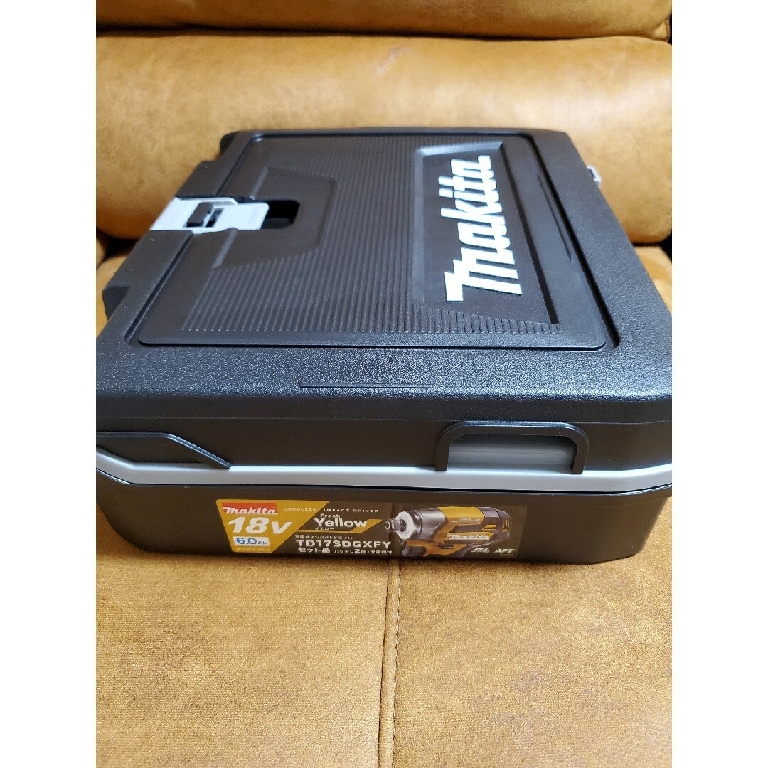 新品 マキタ インパクトドライバー TD173DGX FY 【領収書発行可能】 新品 マキタ インパクトドライバー TD173DGX FY 【領収書発行可能】