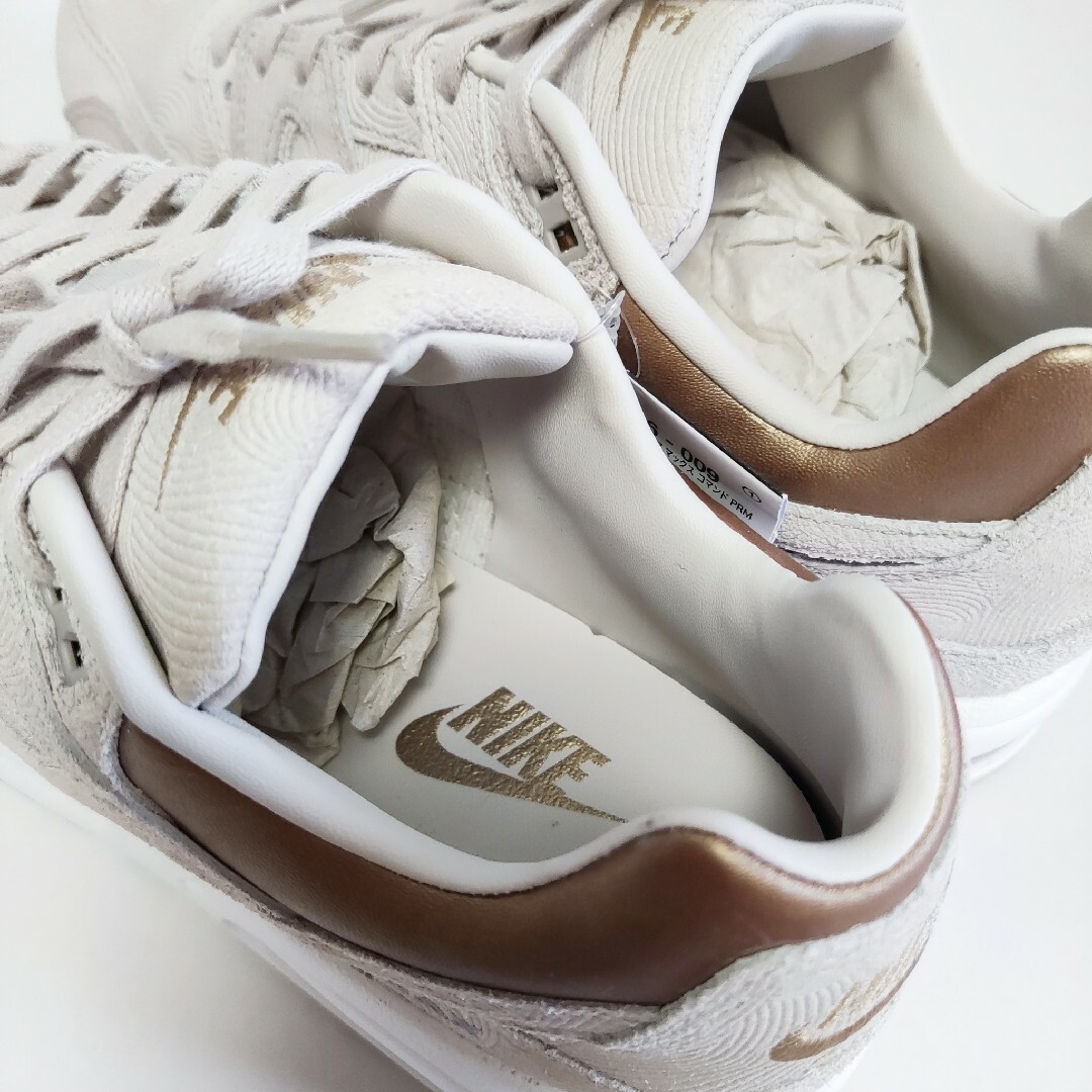 【新品タグ付き】NIKE ナイキ　エアマックス　コマンド