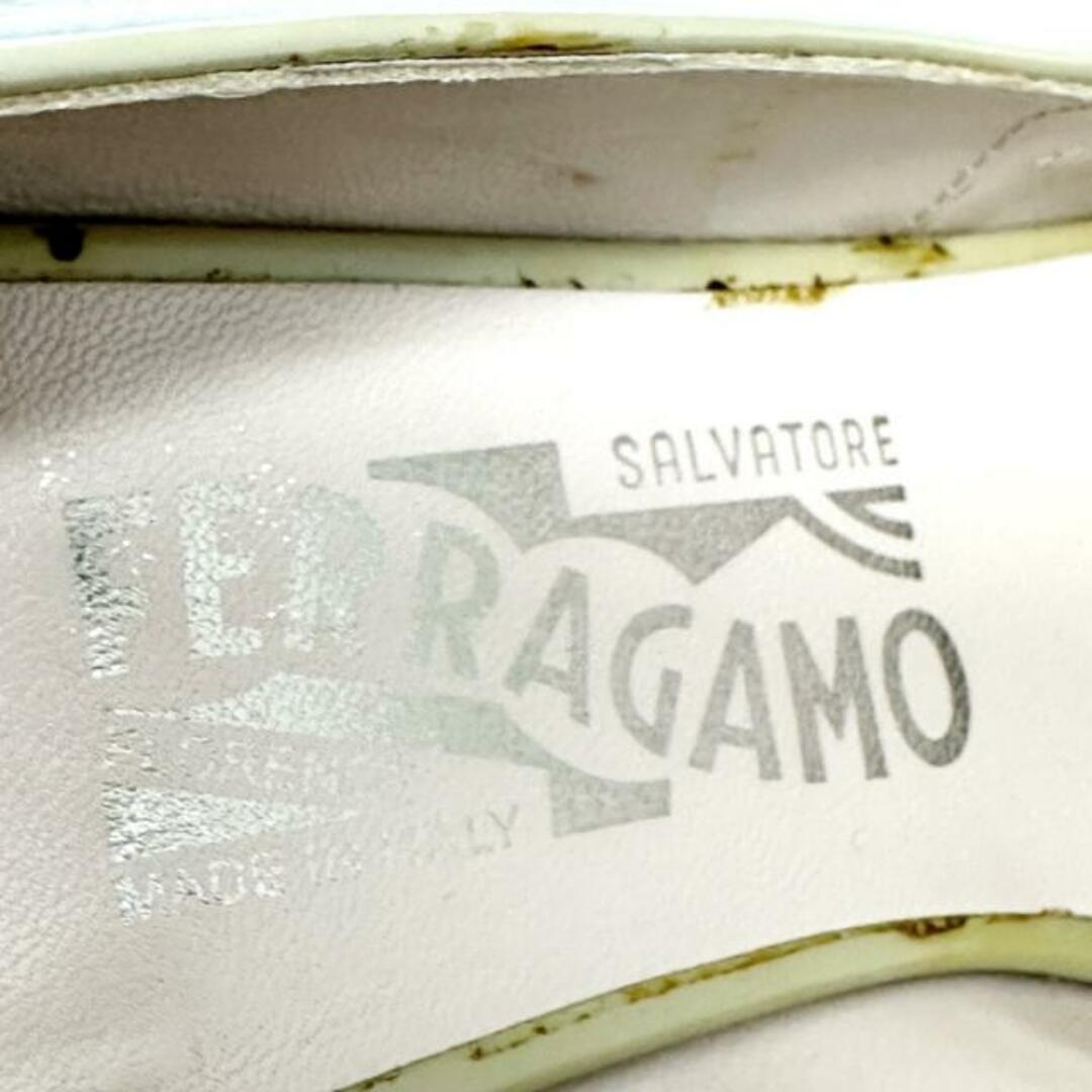 Salvatore Ferragamo(サルヴァトーレフェラガモ)のサルバトーレフェラガモ サンダル 7 - レディースの靴/シューズ(サンダル)の商品写真