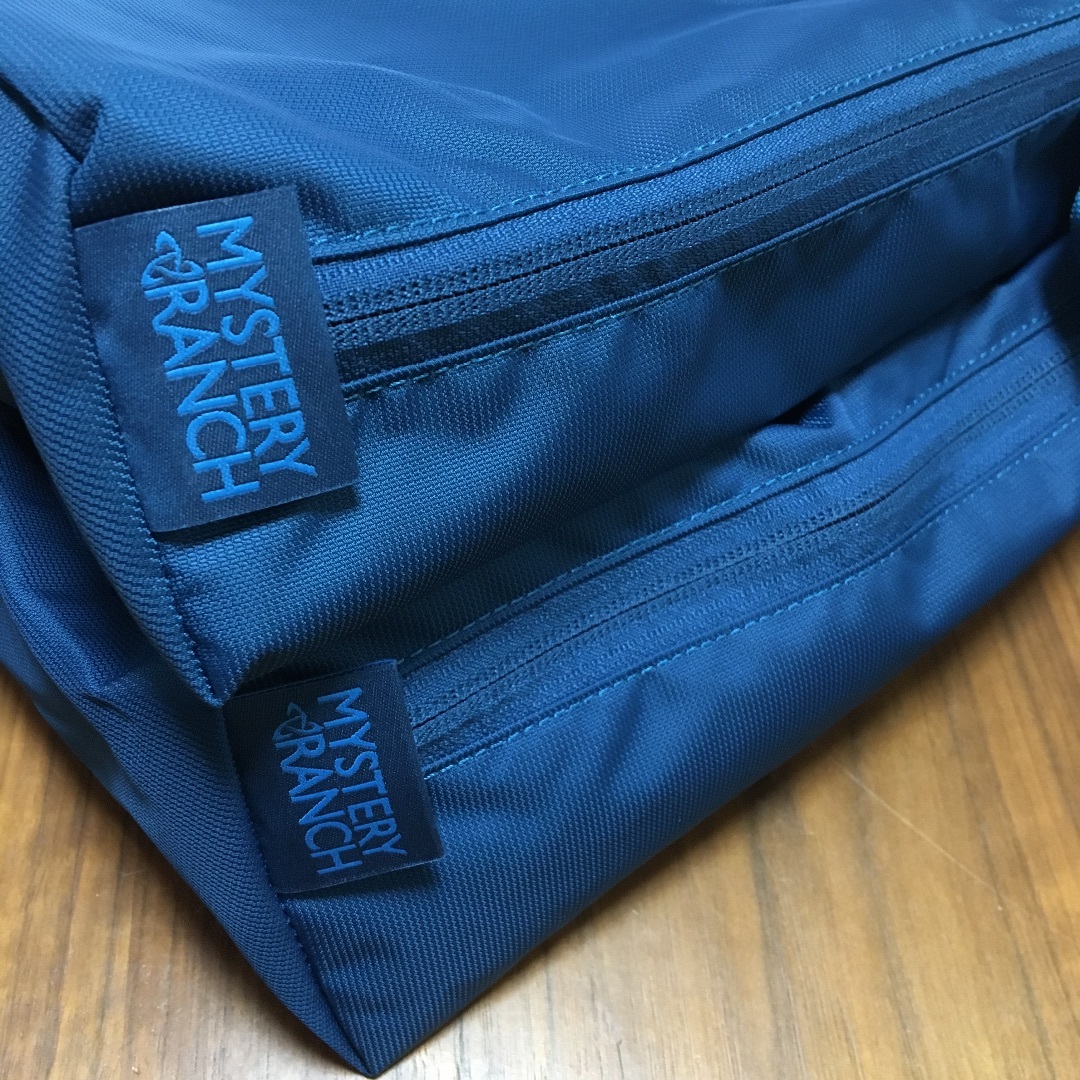 MYSTERY RANCH(ミステリーランチ)の2個セット (S)(M) Mystery Ranch Zoid Bag メンズのバッグ(その他)の商品写真