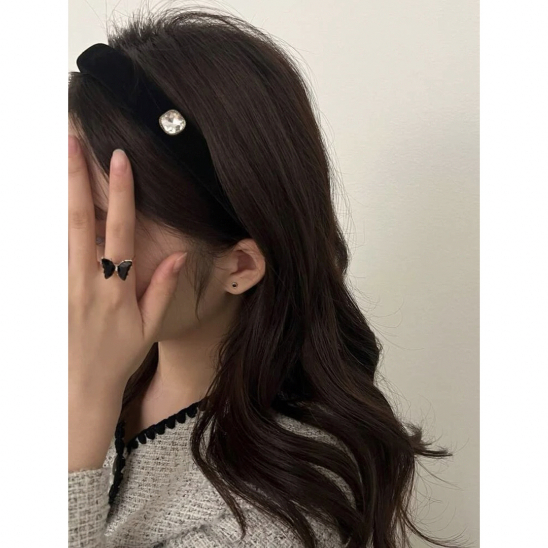 ビジューカチューシャ レディースのヘアアクセサリー(カチューシャ)の商品写真