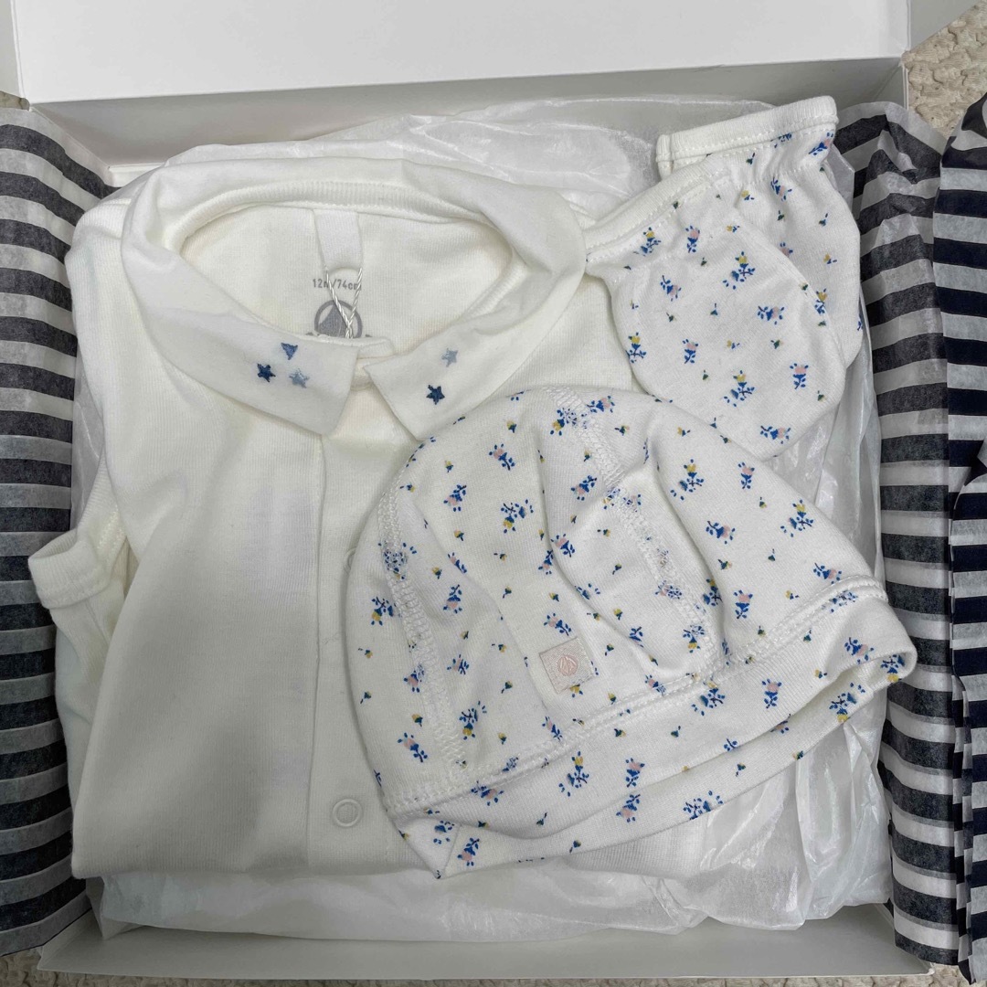 PETIT BATEAU  長袖ロンパース