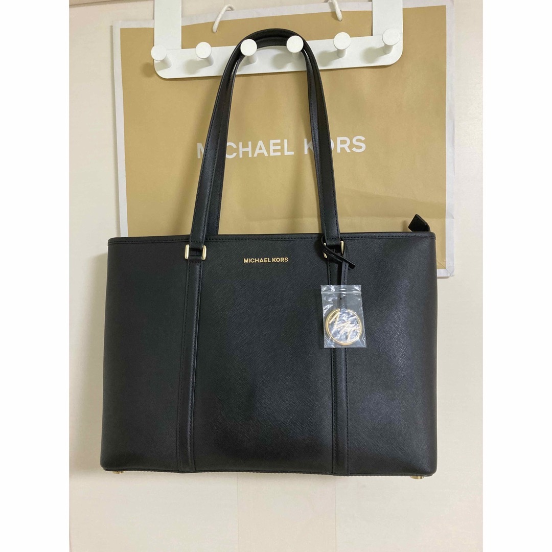 Michael Kors - 新品未使用マイケルコース 黒革ショルダートートバッグ ...