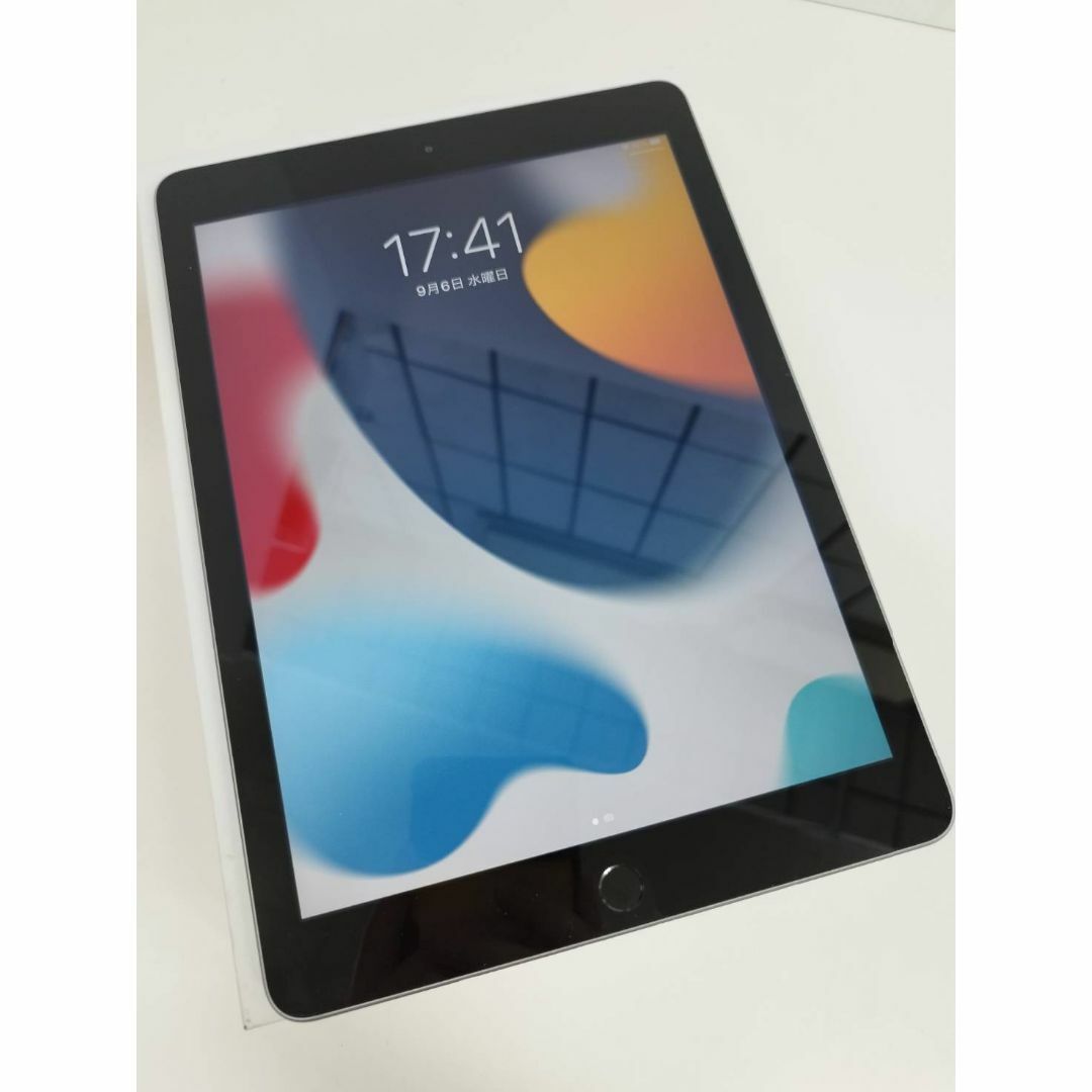 Wi-Fiモデル】iPad 第5世代 MP2H2J/A(A1822)128GB-