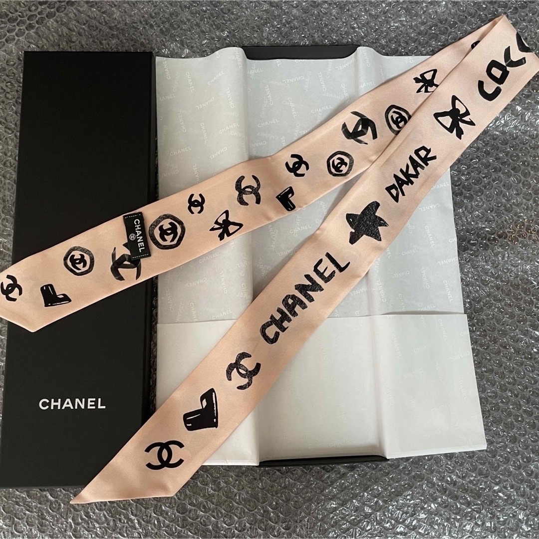 CHANEL シャネル バンドー レア 新品-