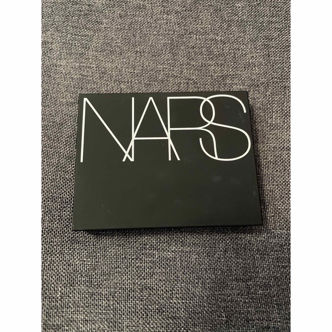 NARS✨ライトリフレクティング　プリズマティックパウダー