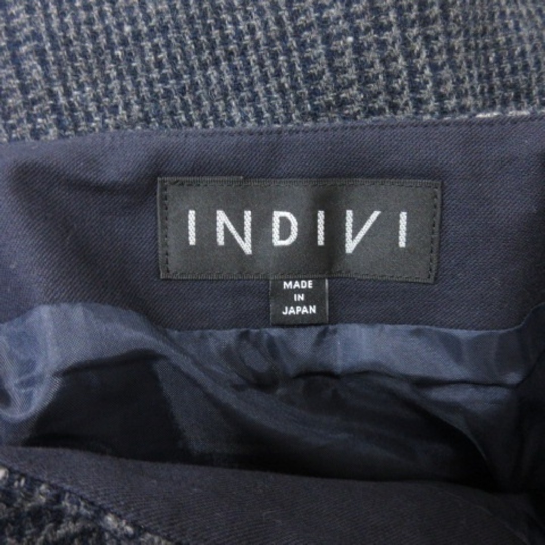INDIVI(インディヴィ)のインディヴィ フレアスカート ミニ グレンチェック ウール 05 紺  グレー レディースのスカート(ミニスカート)の商品写真