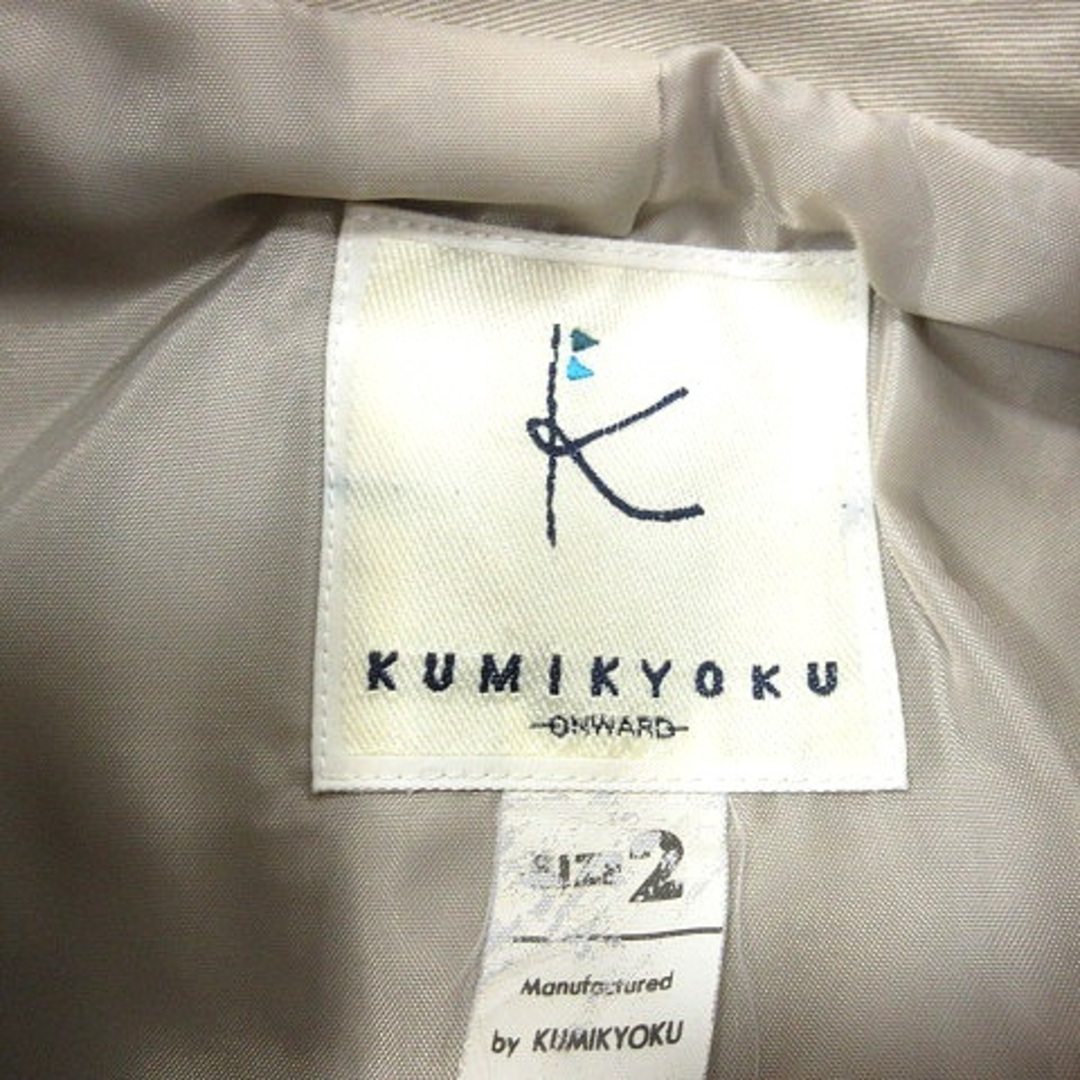 kumikyoku（組曲）(クミキョク)のクミキョク ステンカラーコート ショート 背抜き ウエストマーク 2 ベージュ レディースのジャケット/アウター(その他)の商品写真