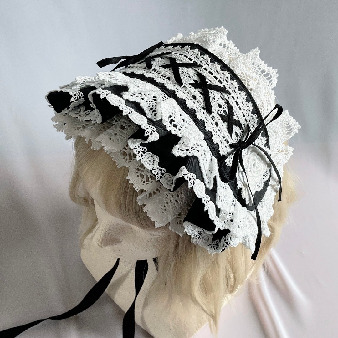 バラレースと編み上げのヘッドドレス 黒×オフ白