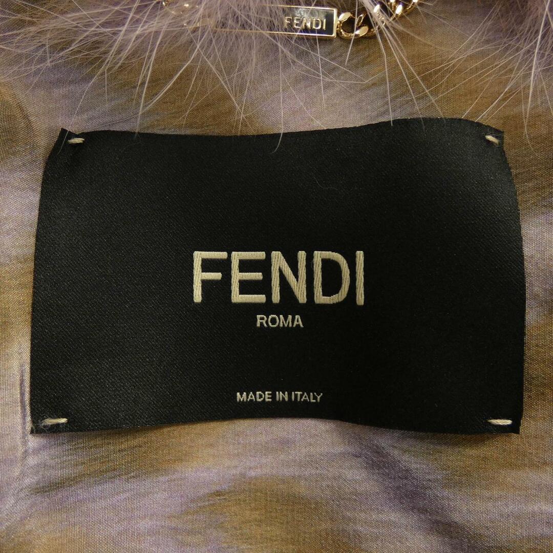 FENDI(フェンディ)のフェンディ FENDI 毛皮ブルゾン レディースのジャケット/アウター(毛皮/ファーコート)の商品写真