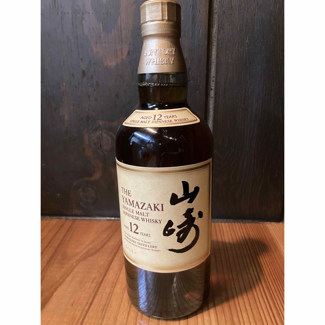 サントリーシングルモルトウイスキー山崎12年700ml  43度食品/飲料/酒